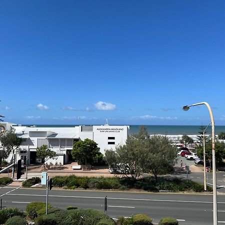 Ocean View - Alexandra Headlands Beachfront Unit المظهر الخارجي الصورة