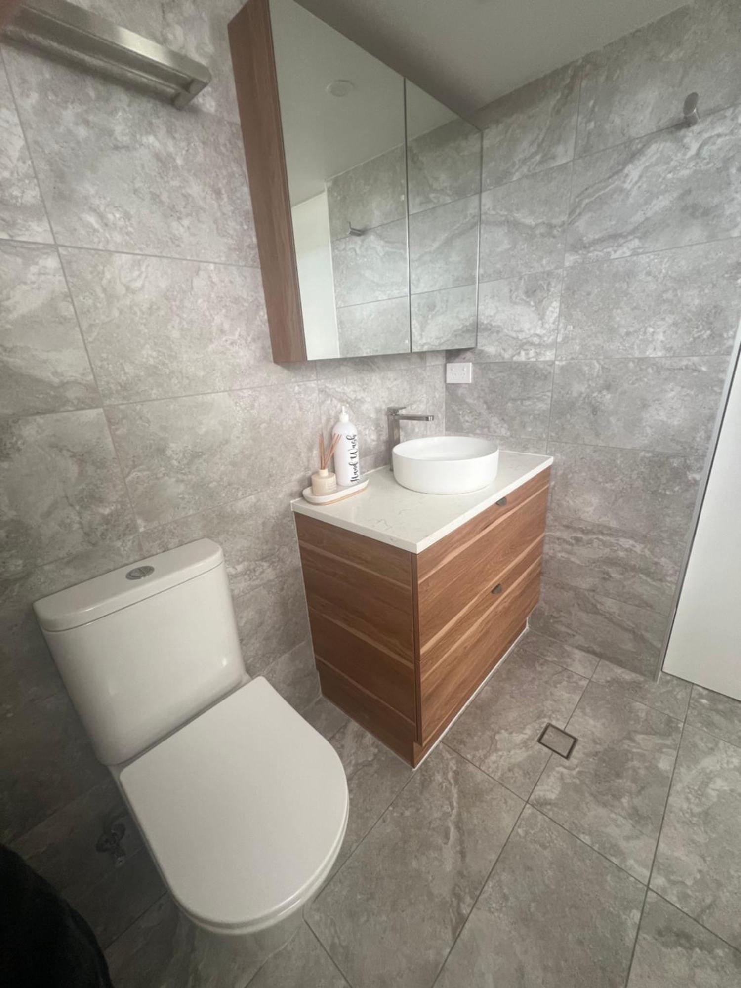 Ocean View - Alexandra Headlands Beachfront Unit المظهر الخارجي الصورة